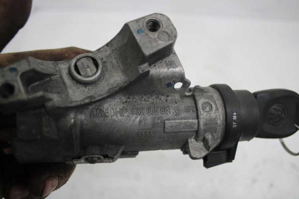 CONTACTEUR VW/AUDI/SEAT/SKODA - Vue 3